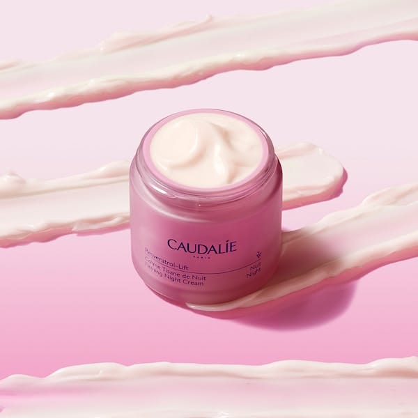 Caudalie Resveratrol Lift Sıkılaştırıcı Etkili Gece Bakım Kremi 50 ml