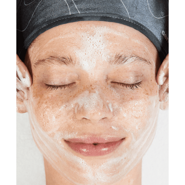 Dermalogica Oil To Foam Total Yüz Temizleme Yağı 250 ml