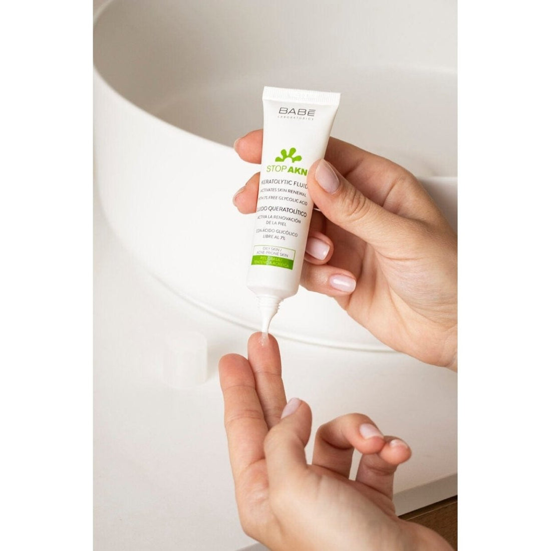 Babe Stop AKN Keratolytic Fluid Sebum Düzenleyici Gece Serumu 30 ml