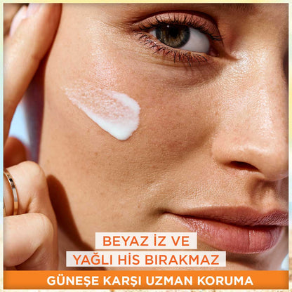 Garnier Ambre Solaire Super UV C Vitamini Koyu Leke Karşıtı Fluid Yüz Güneş Kremi SPF50+ 40ML