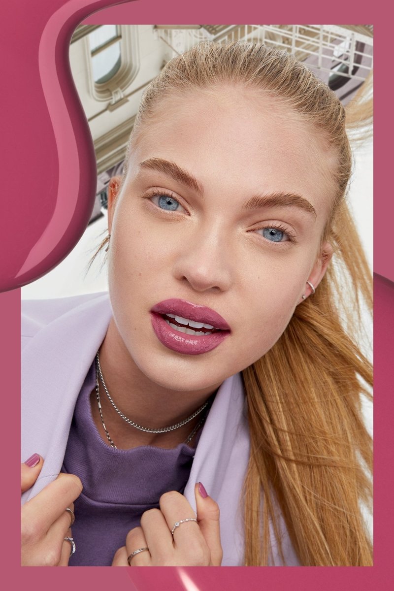 Maybelline New York Super Stay Vinyl Ink Uzun Süre Kalıcı Likit Parlak Ruj 30 Unrivaled