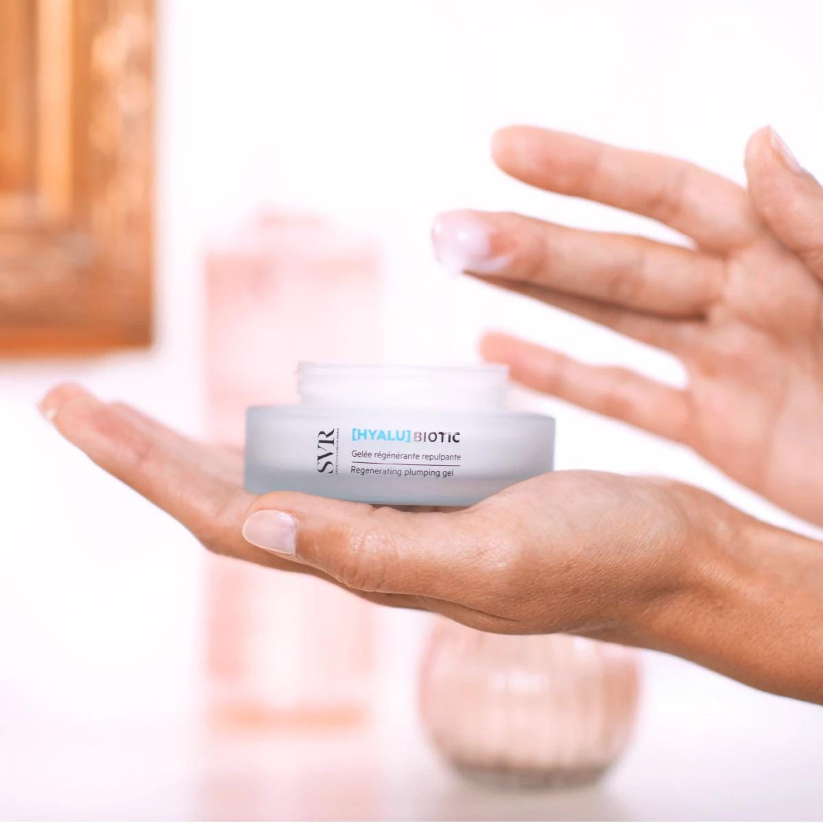 SVR Hyalu Biotic Regenerating Plumping Jel 50 ml